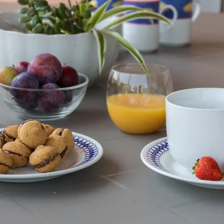 Frank Ronyo דירה דסנזאנו דל גארדה