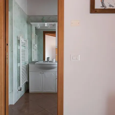 Apartment Frank Ronyo